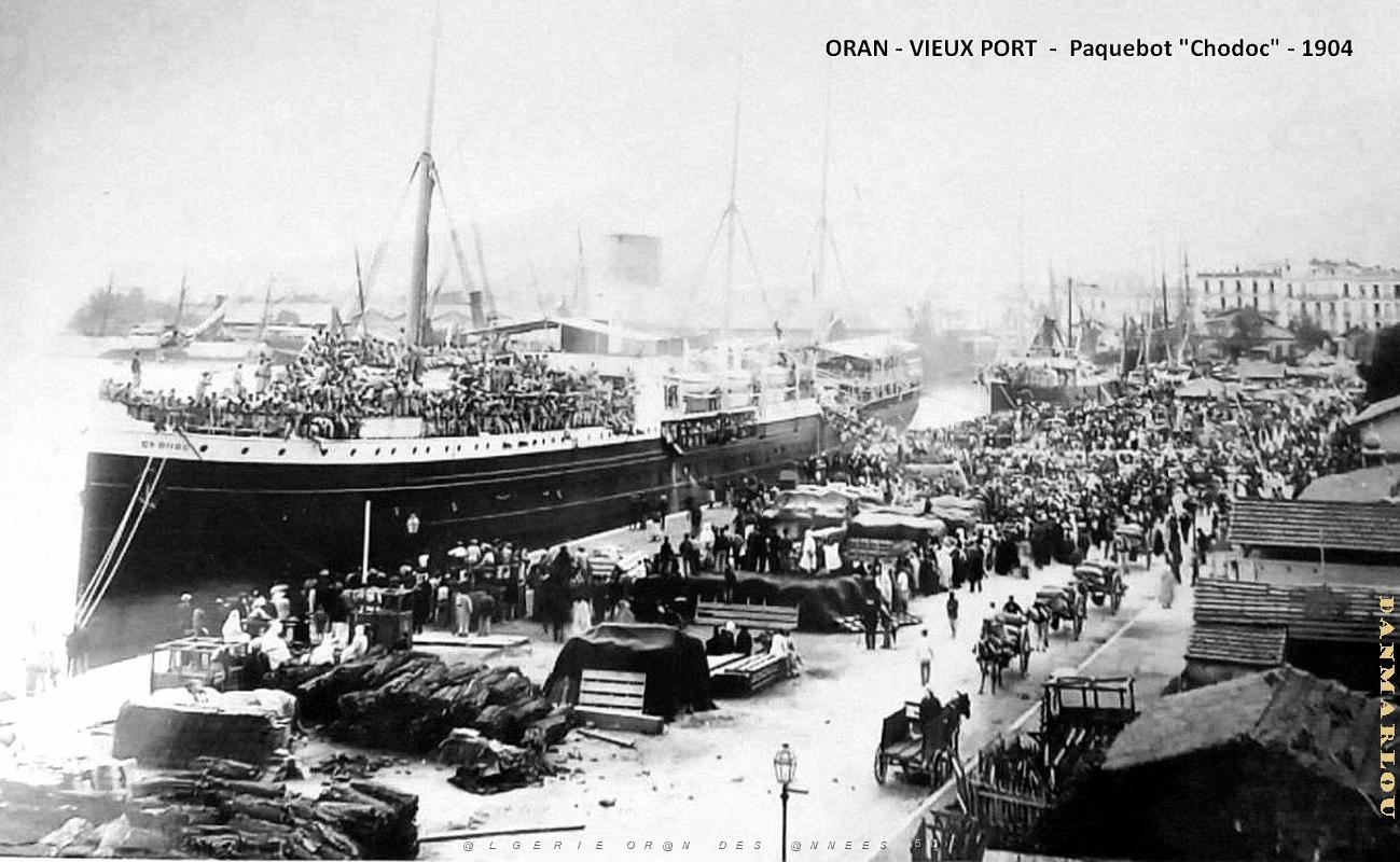 2489- Oran - Port - Paquebot Chodoc - 1904 - 01.jpg